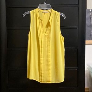 Beautiful yellow sleeveless top